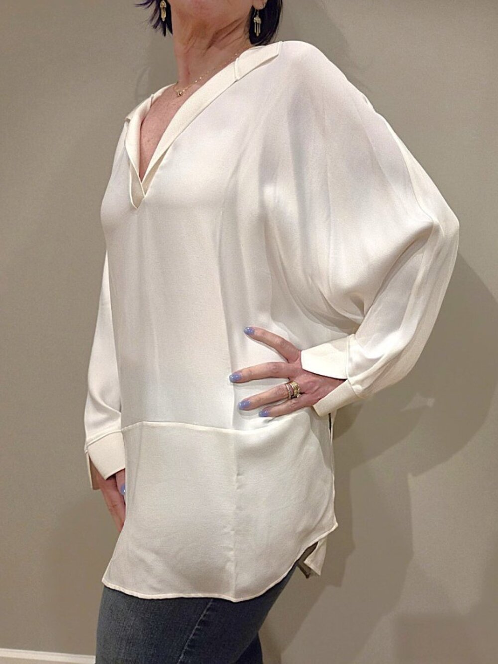 Banana Republic HiLo Split V Neck Collar Tunic Dolman Sleeves Cream XL NWT!